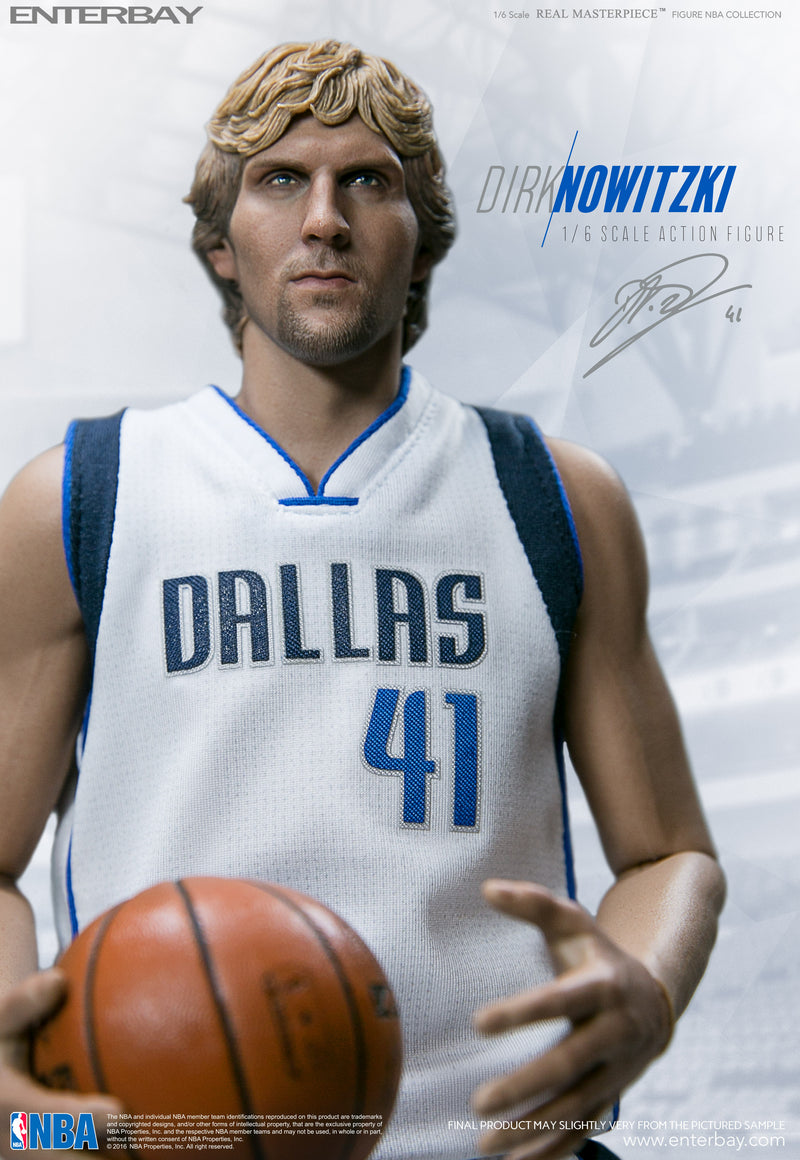 1/6 Real Masterpiece: NBA Collection – Dirk Nowitzki Action Figure