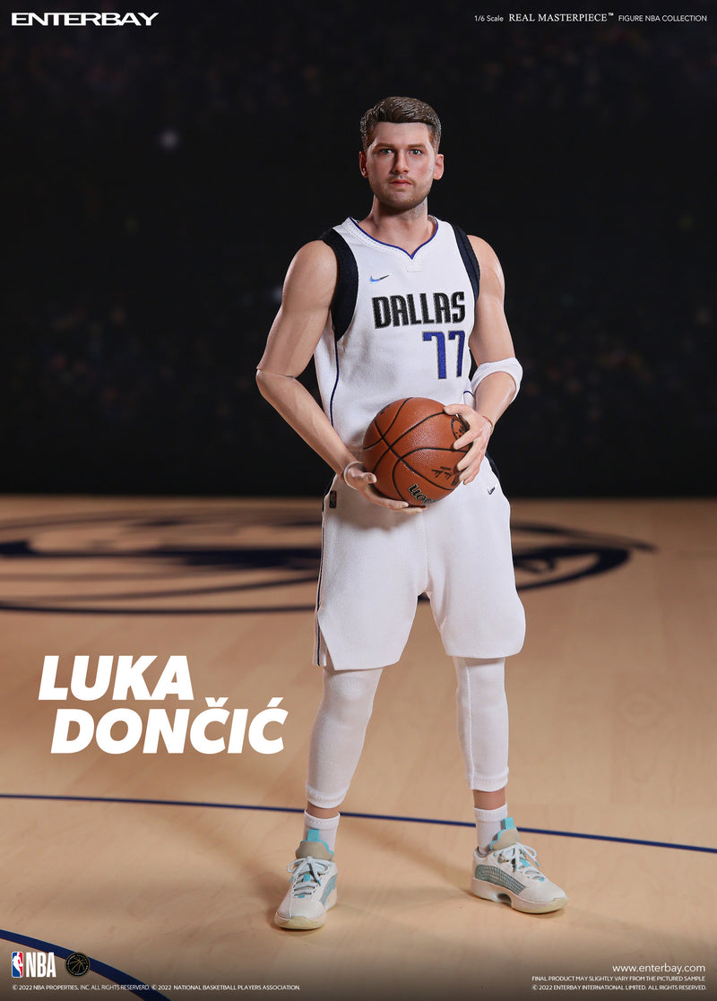 1/6 REAL MASTERPIECE NBA COLLECTION: LUKA DONCIC NBA ACTION FIGURE