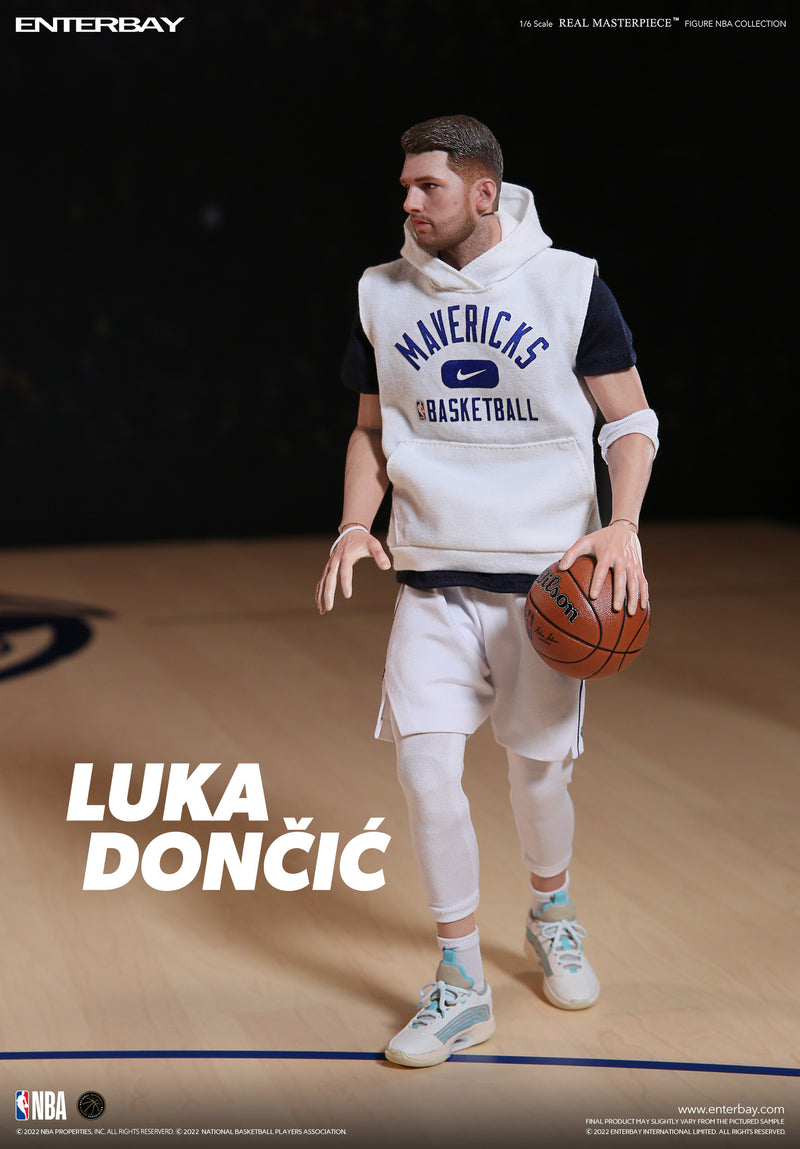 1/6 REAL MASTERPIECE NBA COLLECTION: LUKA DONCIC NBA ACTION FIGURE